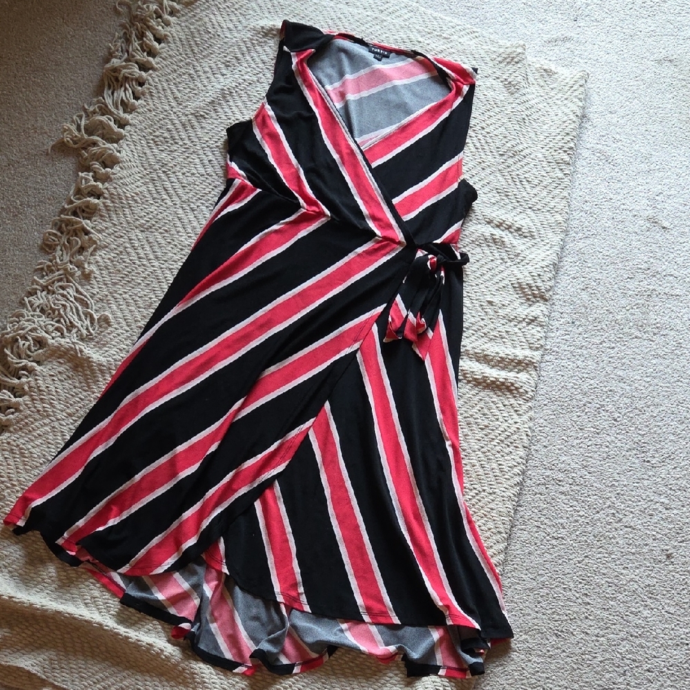 Torrid Size 1 Black and Red Striped Wrap Dress